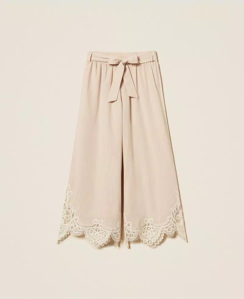 TWINSET - Pantaloni cropped in mussola con macramè
