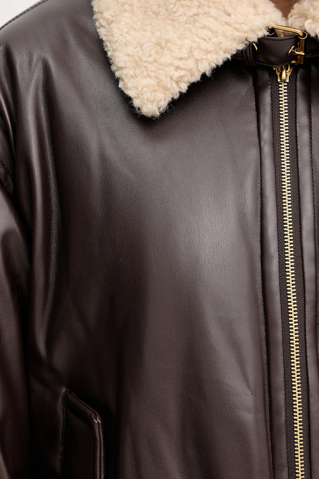 TWINSET – Giacca bomber ecopelle con collo in pelliccia