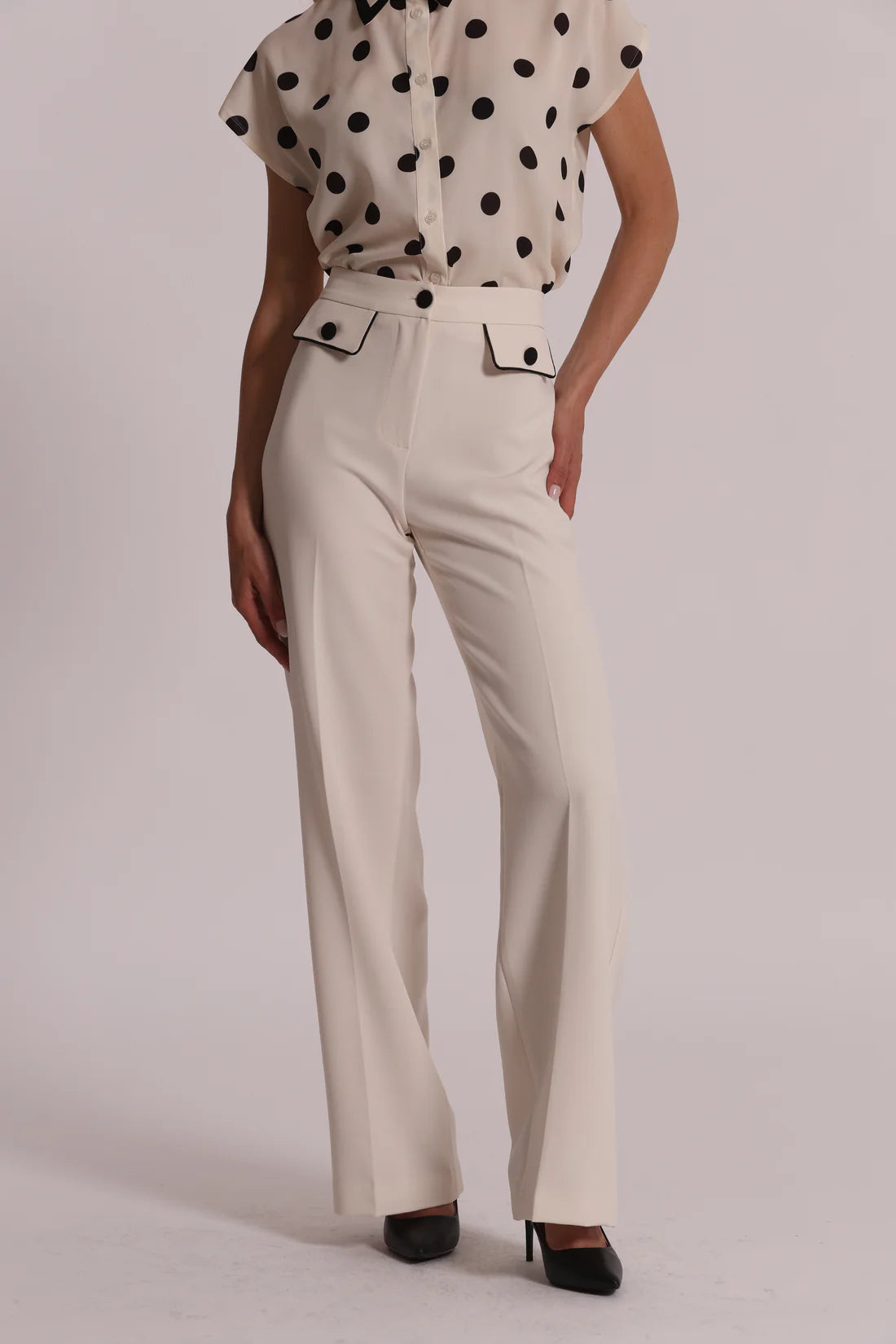 MIMIMUA - Pantalone con bordi a contrasto