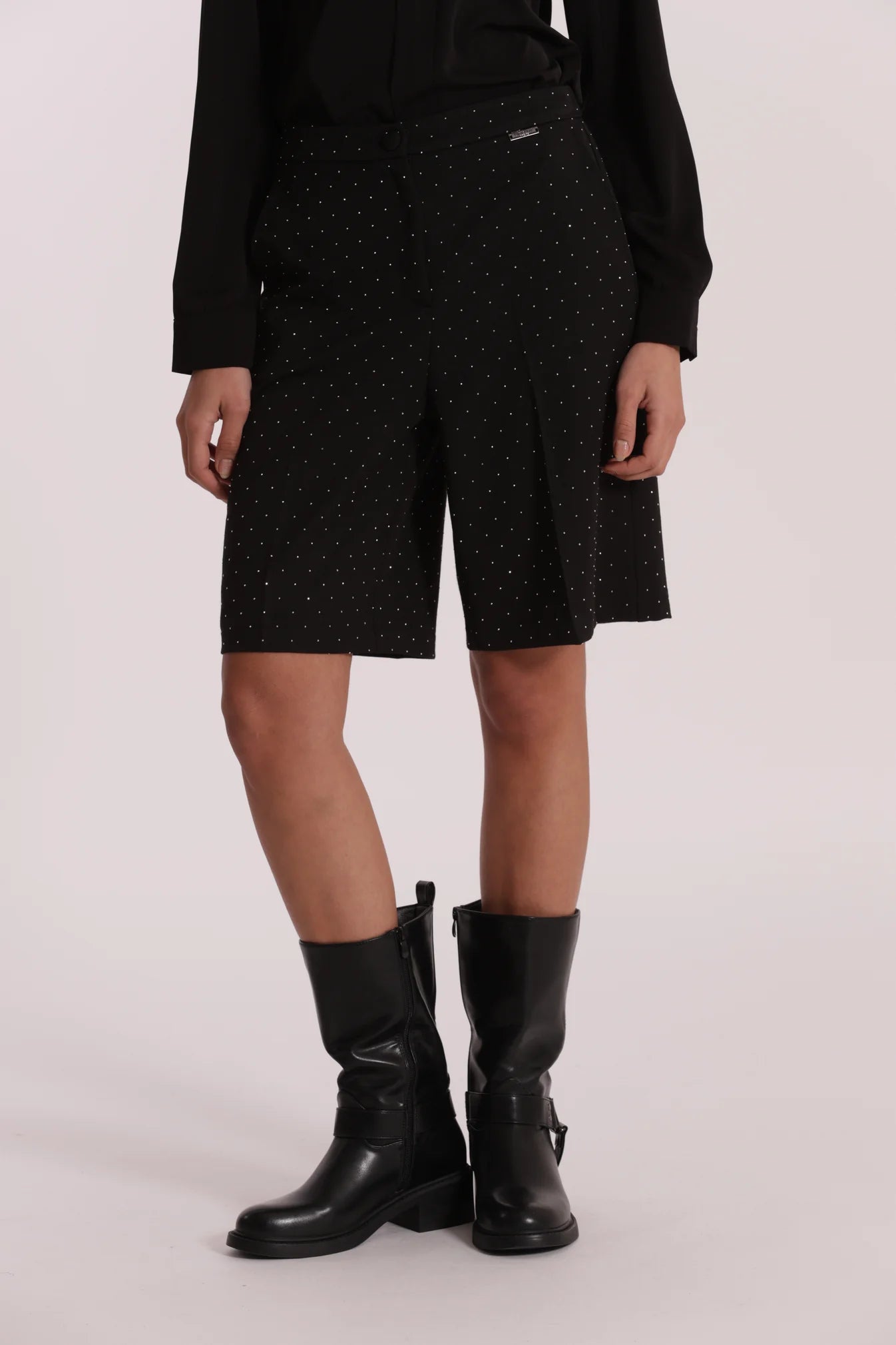 MIMÌ MUÀ Pantalone Bermuda con Applicazione di Strass