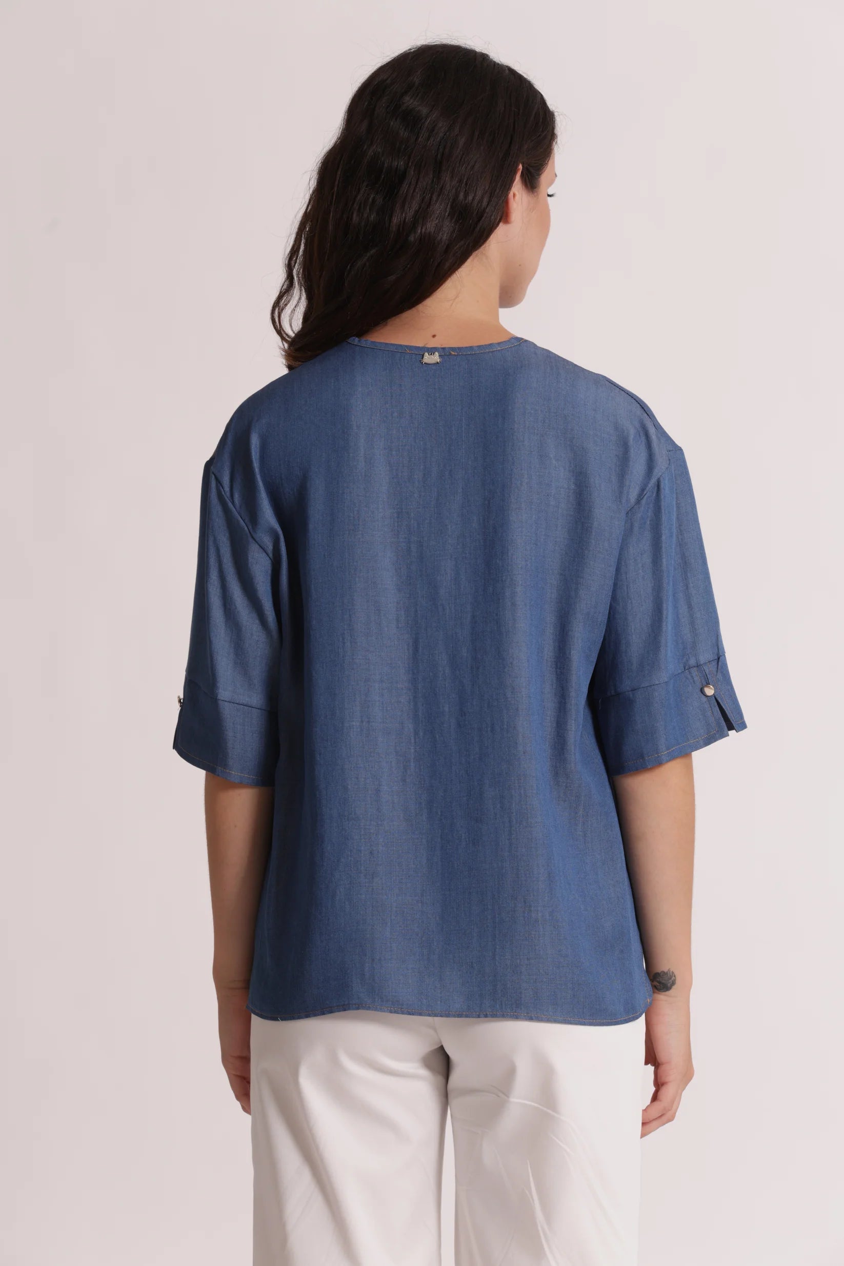 MIMIMUA - BLUSA A MANICHE CORTE IN DENIM