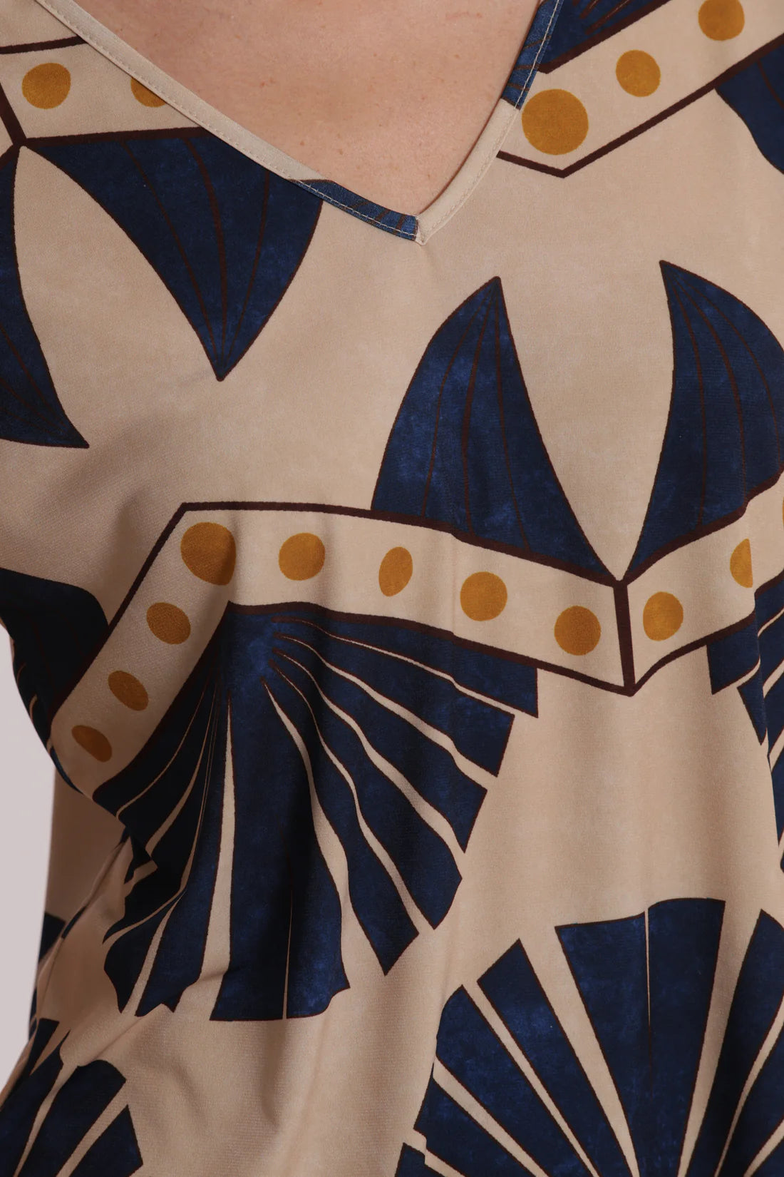 MIMIMUA - BLUSA A MANICHE CORTE IN ITY IN FANTASIA