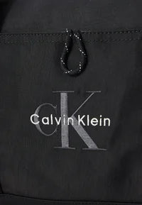 CALVIN KLEIN - Weekend bag Borsone in nylon con signature logo
